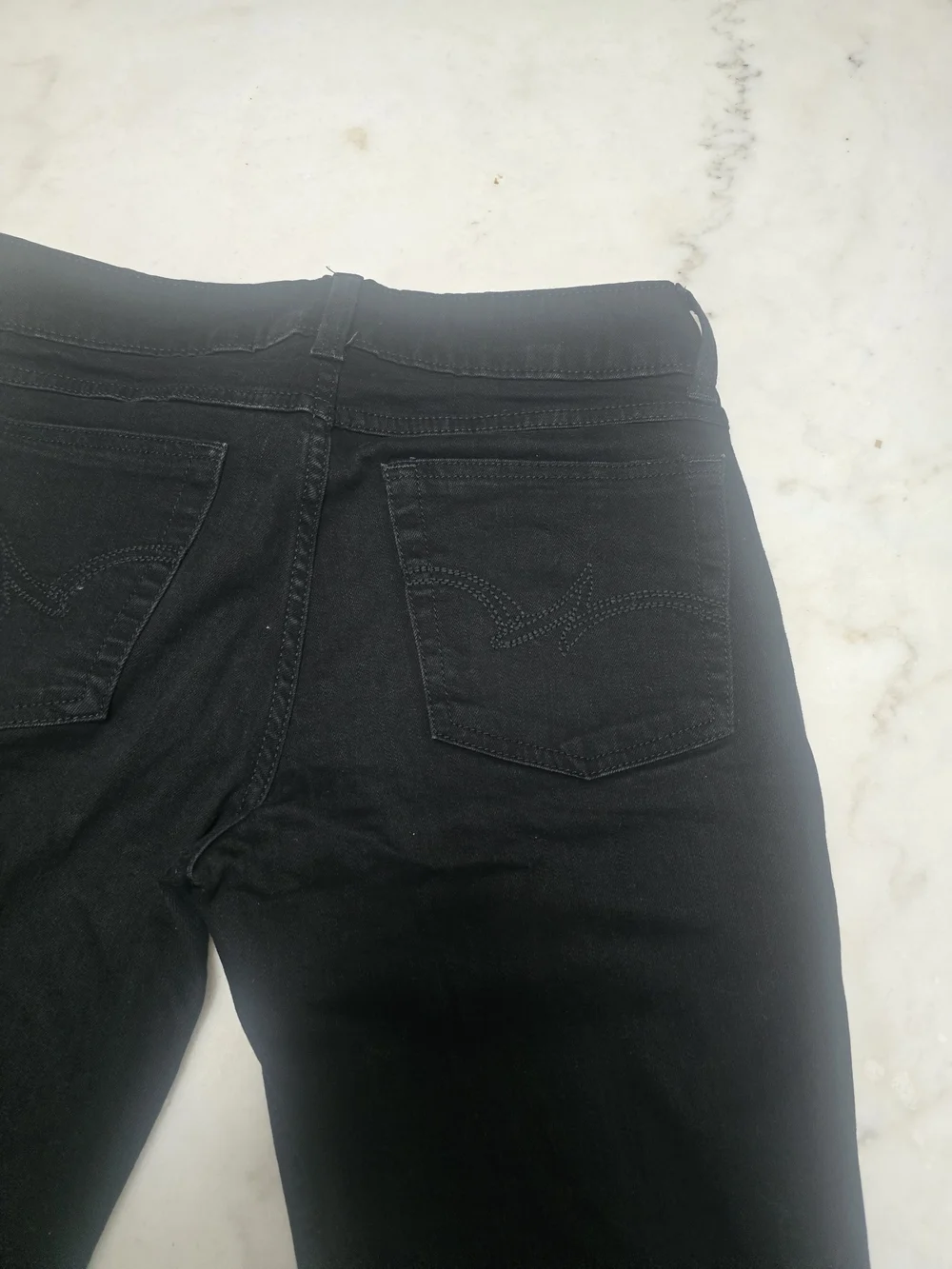 Wrangler Women's Black Straight-Leg Jeans